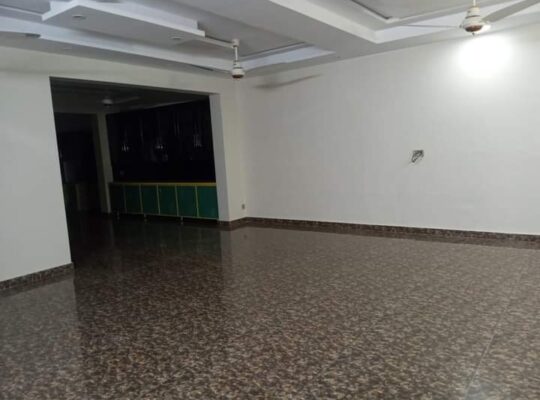 1kanal kothi for sale in Lahore 03009445448