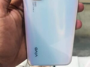 vivo v17  for sale in Multan