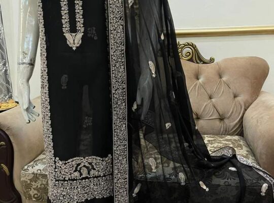 party wear for sale in Karachi 03365173654