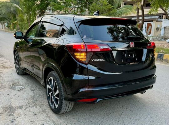 Honda Vezel RS Sensing for sale