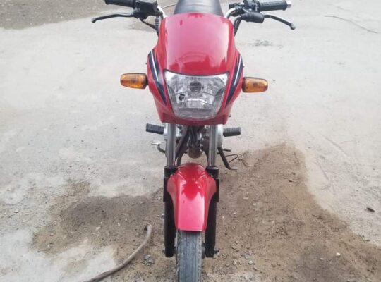 Honda Deluxe 125 sale in karachi 03332781401