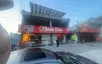 16 M c /plaza for sale in Lahore 03334485648