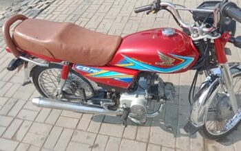 Honda CD70 for sale 
03427128001