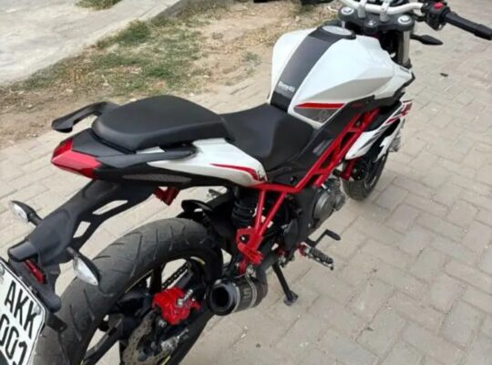 Benelli TNT-150i for sale 
03122057995